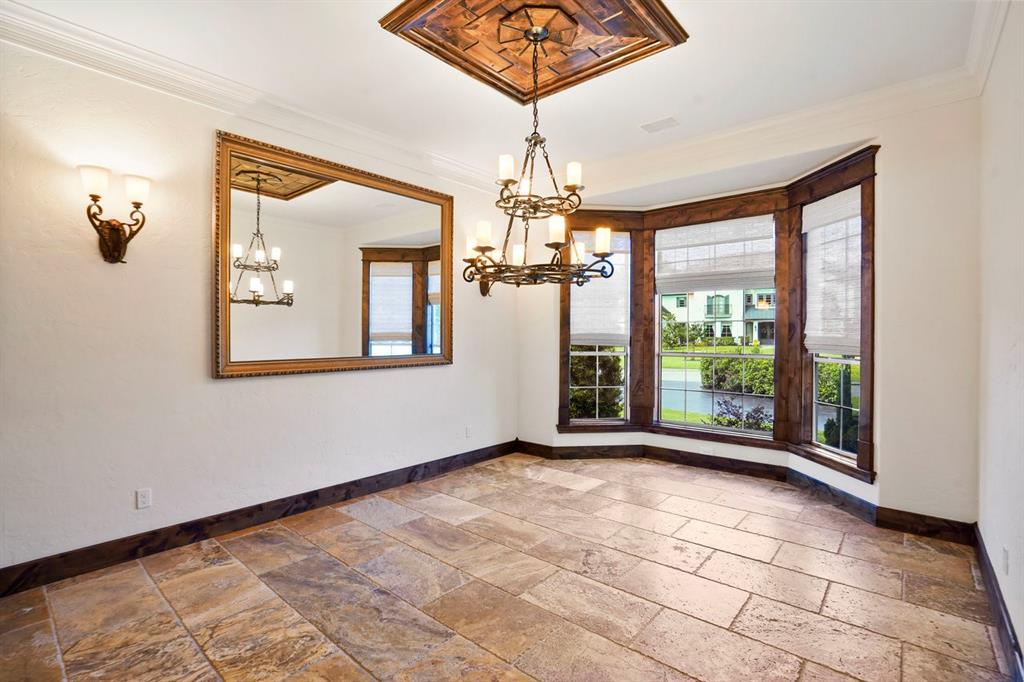 20806 Kings Crown Court, Humble, Texas image 16