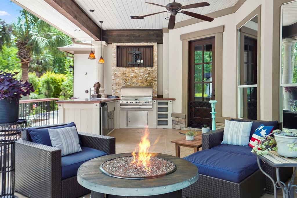 20806 Kings Crown Court, Humble, Texas image 12