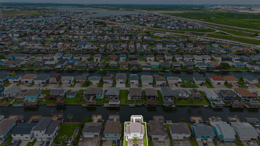 1016 Redfish Street, Hitchcock, Texas image 42