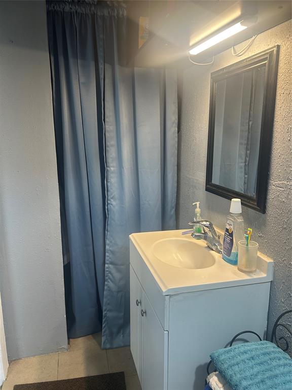 1137 County Rd 3545, Cleveland, Texas image 27