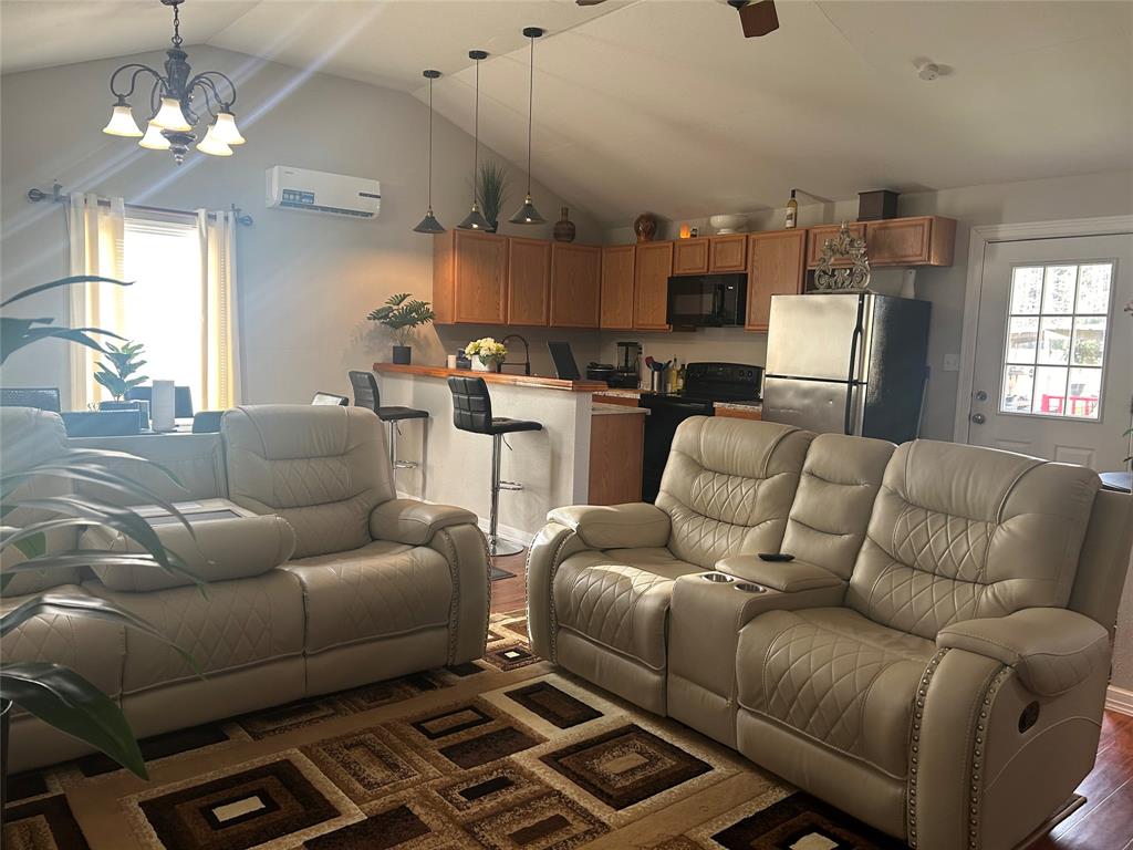 1137 County Rd 3545, Cleveland, Texas image 11