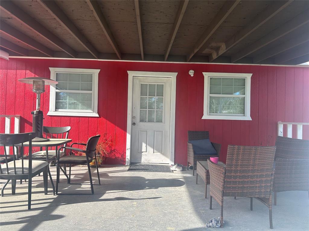 1137 County Rd 3545, Cleveland, Texas image 2