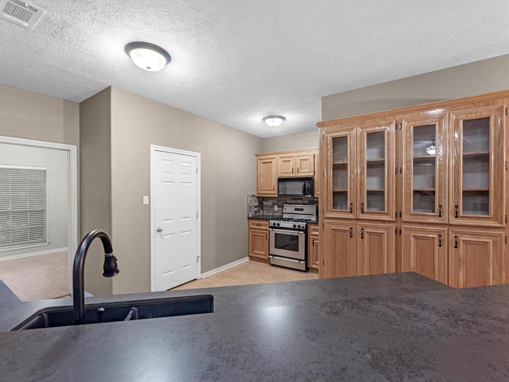 15615 Atwood Lane, Crosby, Texas image 14