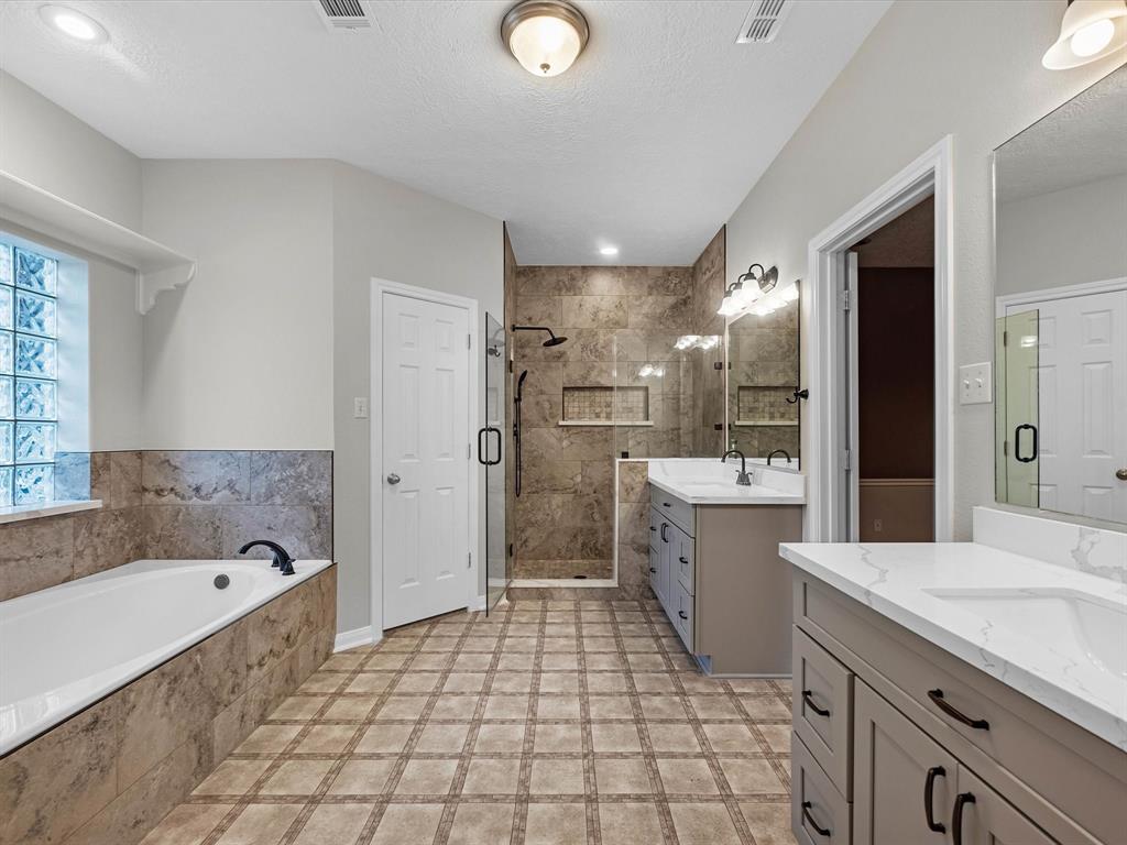 15615 Atwood Lane, Crosby, Texas image 26
