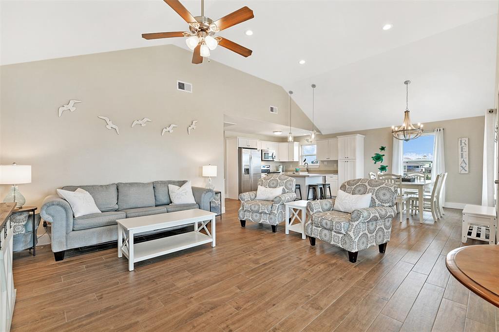 3930 Hardin Drive, Galveston, Texas image 1