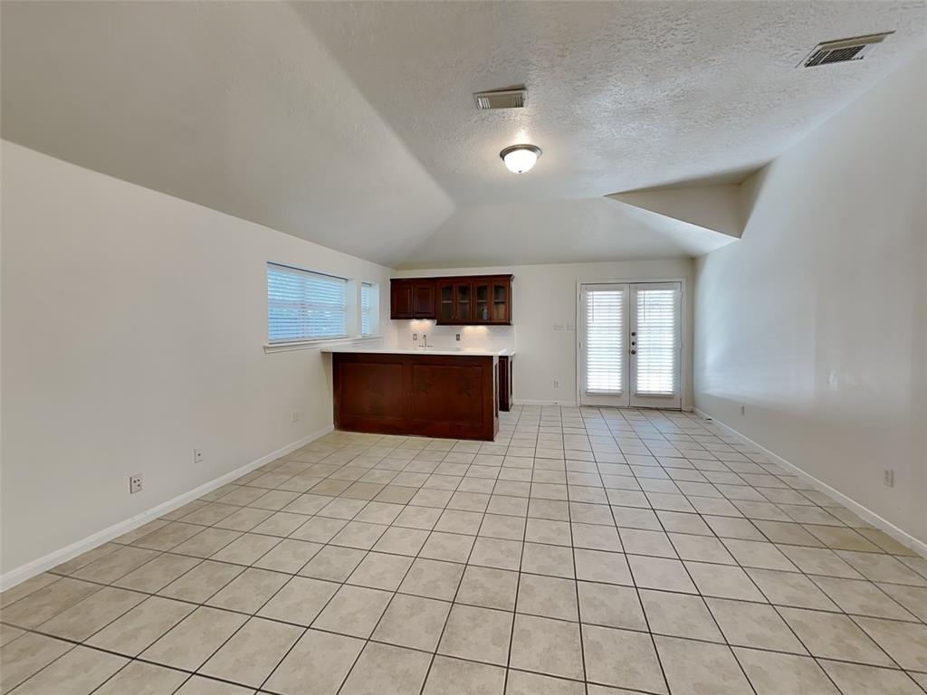 10719 Scenic Drive
