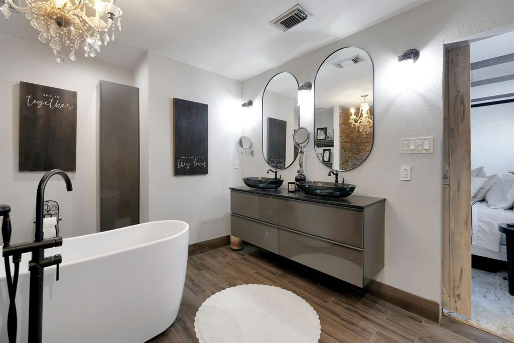 8319 Lemongrass Avenue, Baytown, Texas image 36