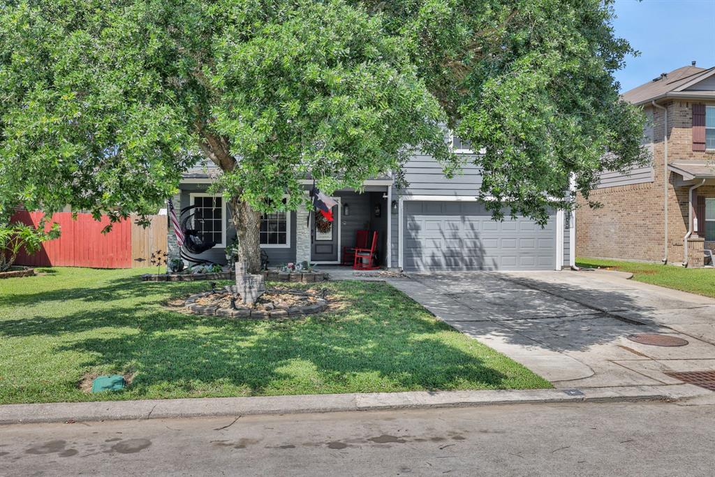 8319 Lemongrass Avenue, Baytown, Texas image 3
