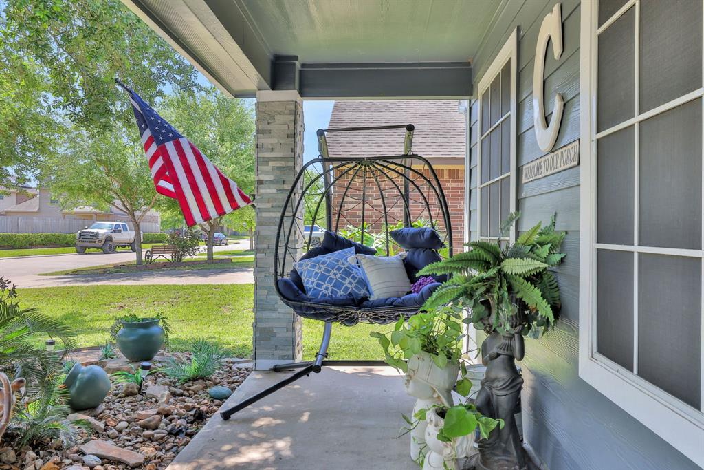8319 Lemongrass Avenue, Baytown, Texas image 4