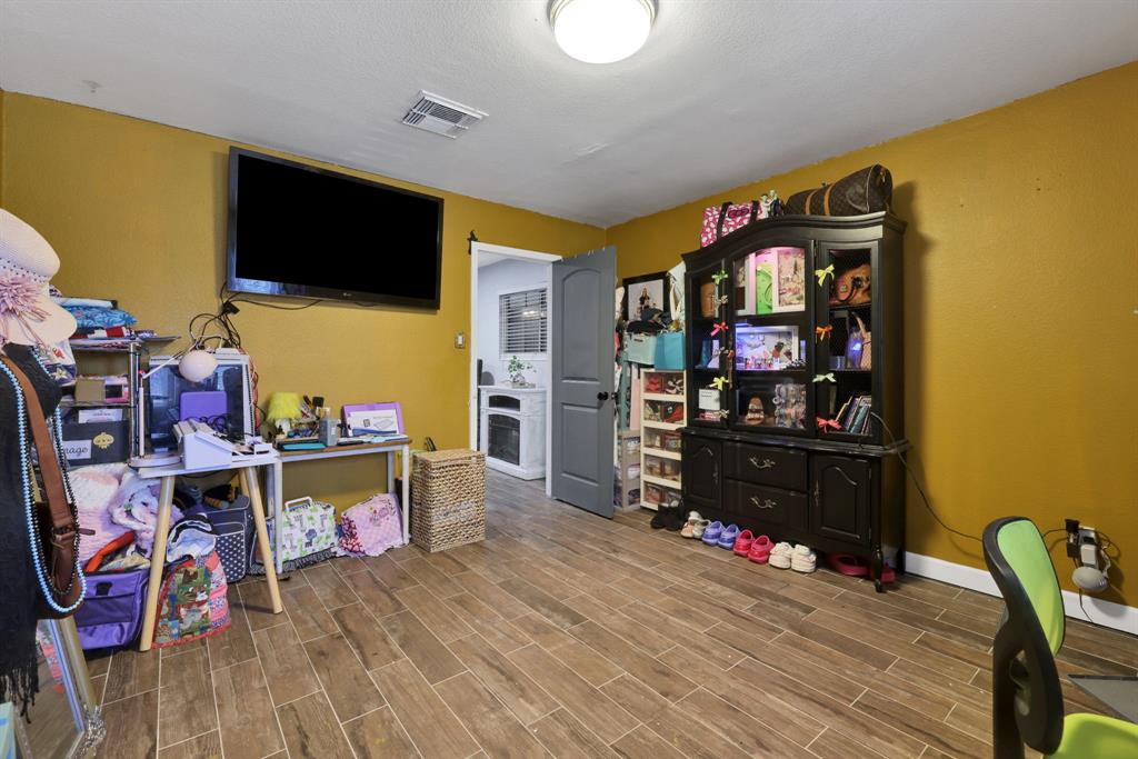 8319 Lemongrass Avenue, Baytown, Texas image 28