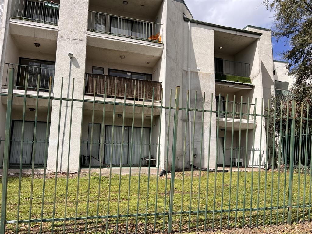 2822 S Bartell Drive #6, Houston, Texas image 21