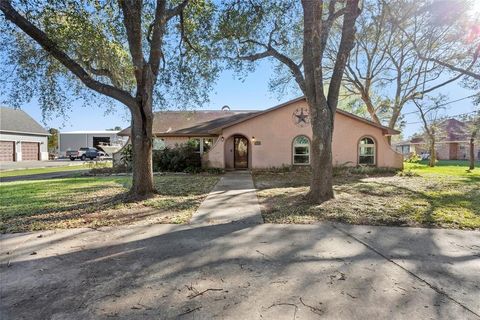 A home in Dickinson