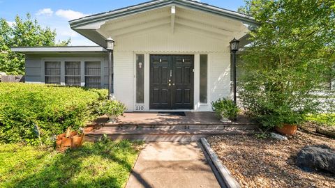 Single Family Residence in Texas City TX 210 20th Avenue.jpg