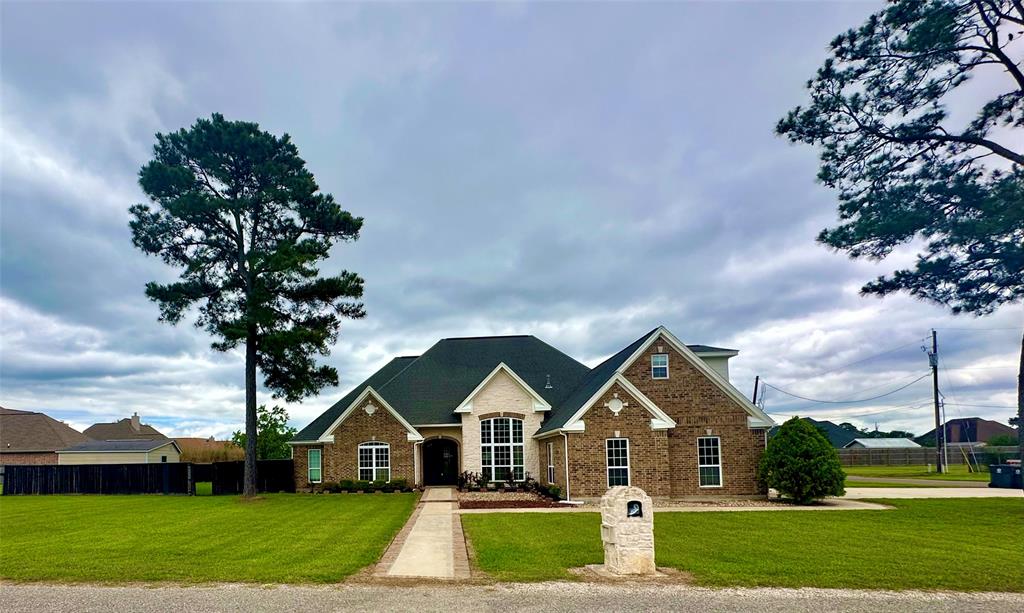 305 Tyler Drive, Bridge City, Texas image 1