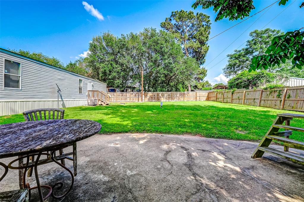 25257 River Run Road, Hockley, Texas image 33