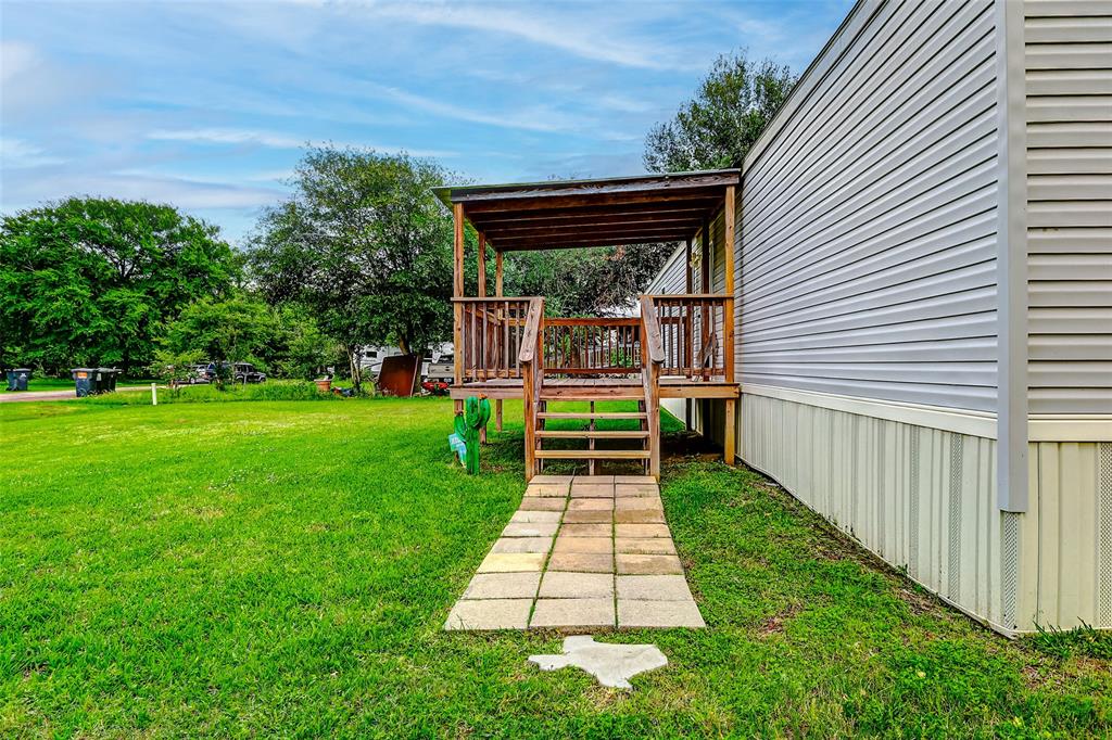 25257 River Run Road, Hockley, Texas image 7