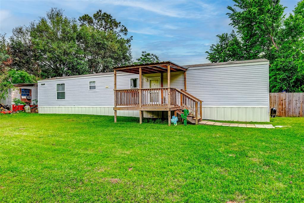 25257 River Run Road, Hockley, Texas image 1