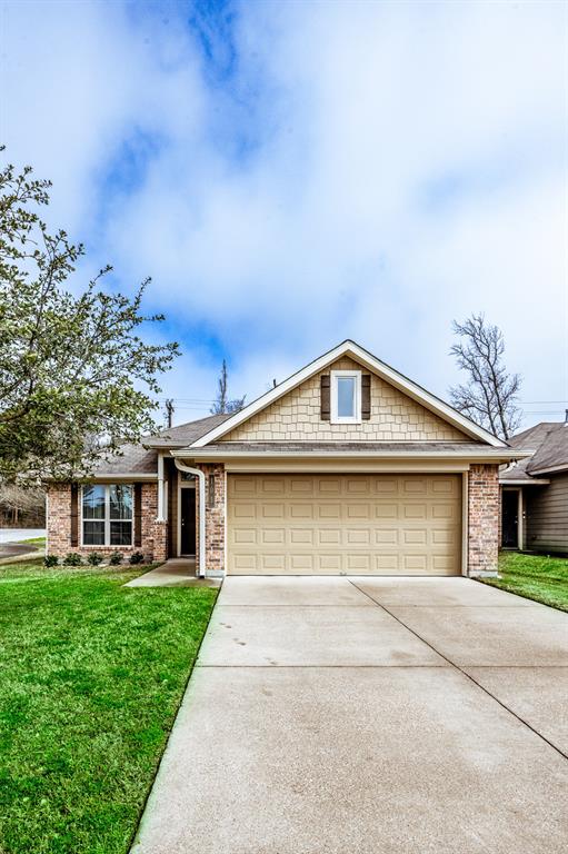 101 Briarwood Drive, Huntsville, Texas image 2