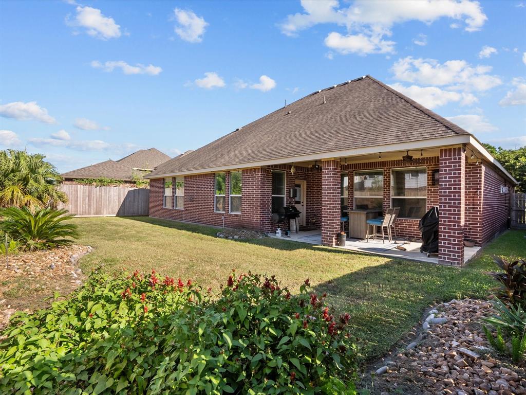 1121 Hickory Terrace, Friendswood, Texas image 38