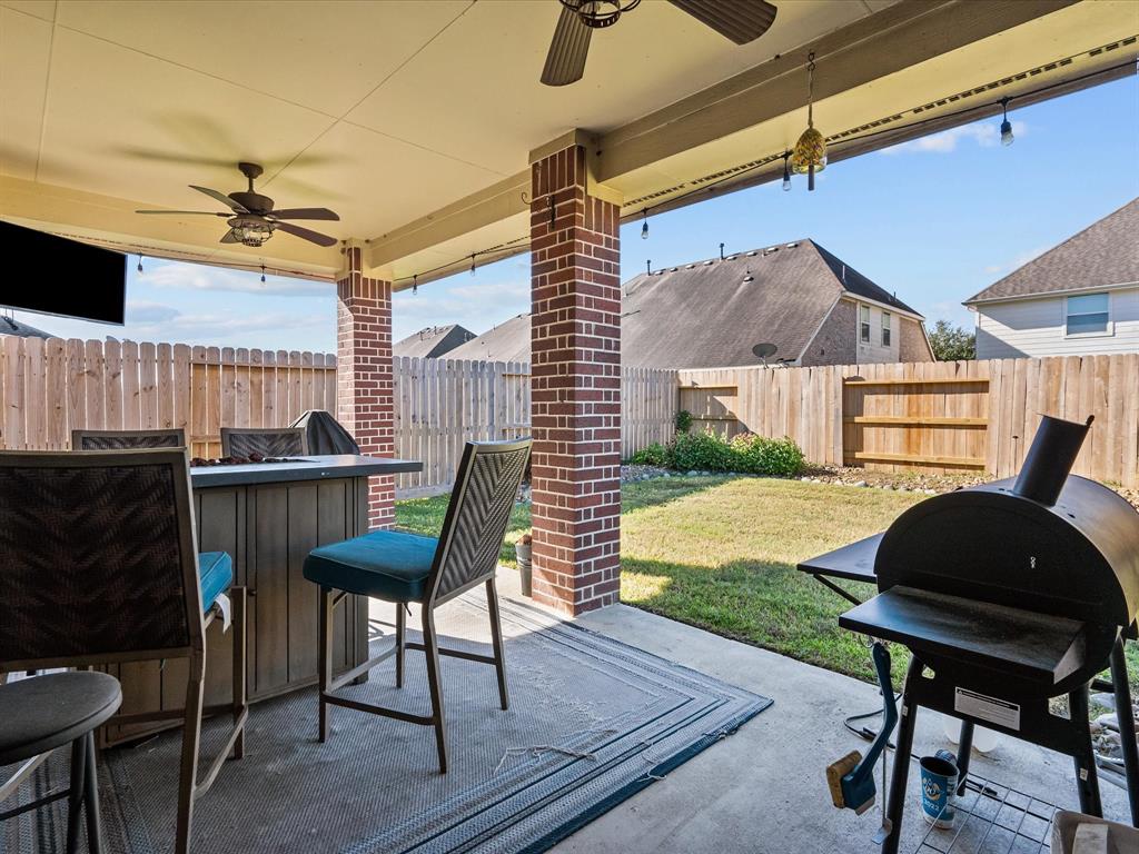 1121 Hickory Terrace, Friendswood, Texas image 35