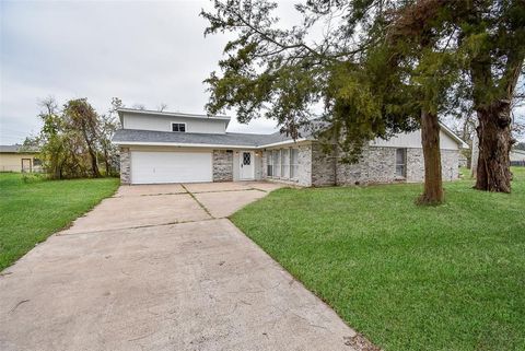 A home in Brazoria