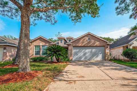 A home in Rosharon