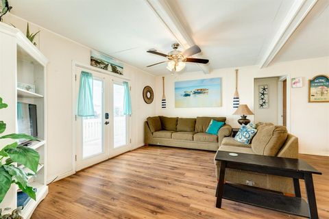 A home in Surfside Beach