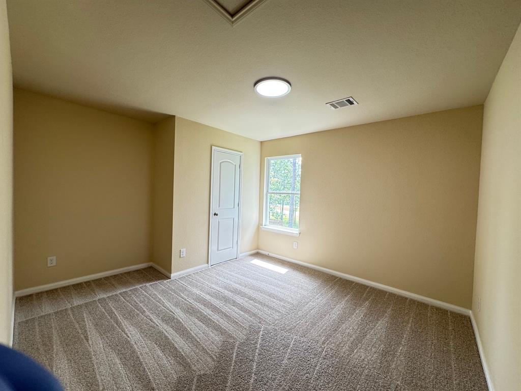26676 Pools Creek Drive, Huntsville, Texas image 21