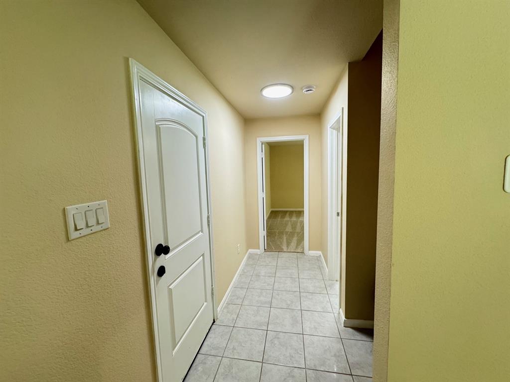 26676 Pools Creek Drive, Huntsville, Texas image 13