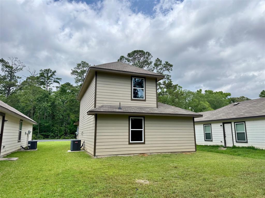 26676 Pools Creek Drive, Huntsville, Texas image 24