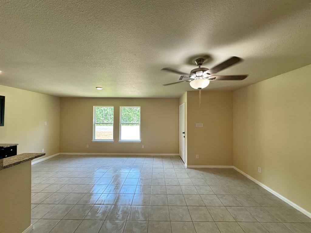 26676 Pools Creek Drive, Huntsville, Texas image 12