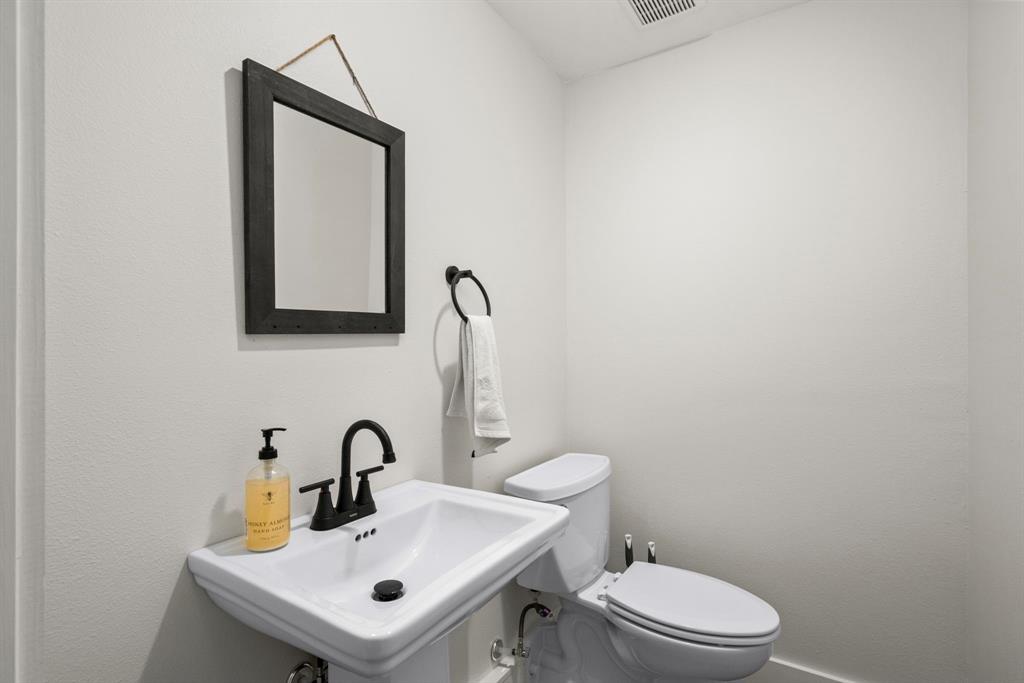 4720 Avenue R, Galveston, Texas image 28