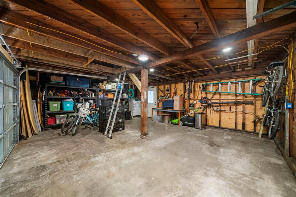 4720 Avenue R, Galveston, Texas image 29