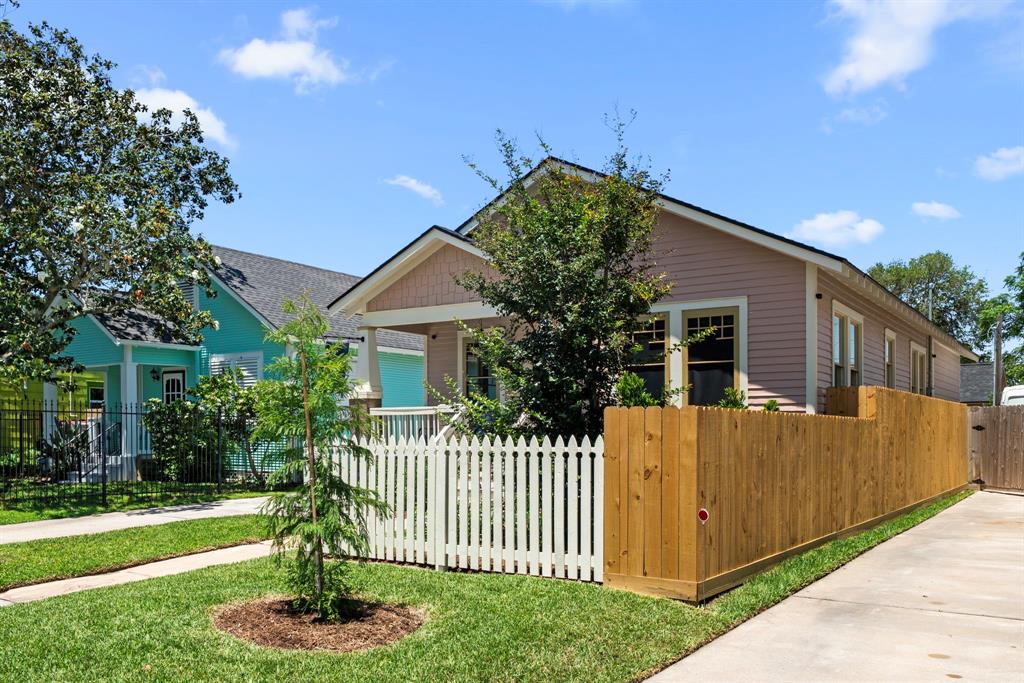 4720 Avenue R, Galveston, Texas image 2