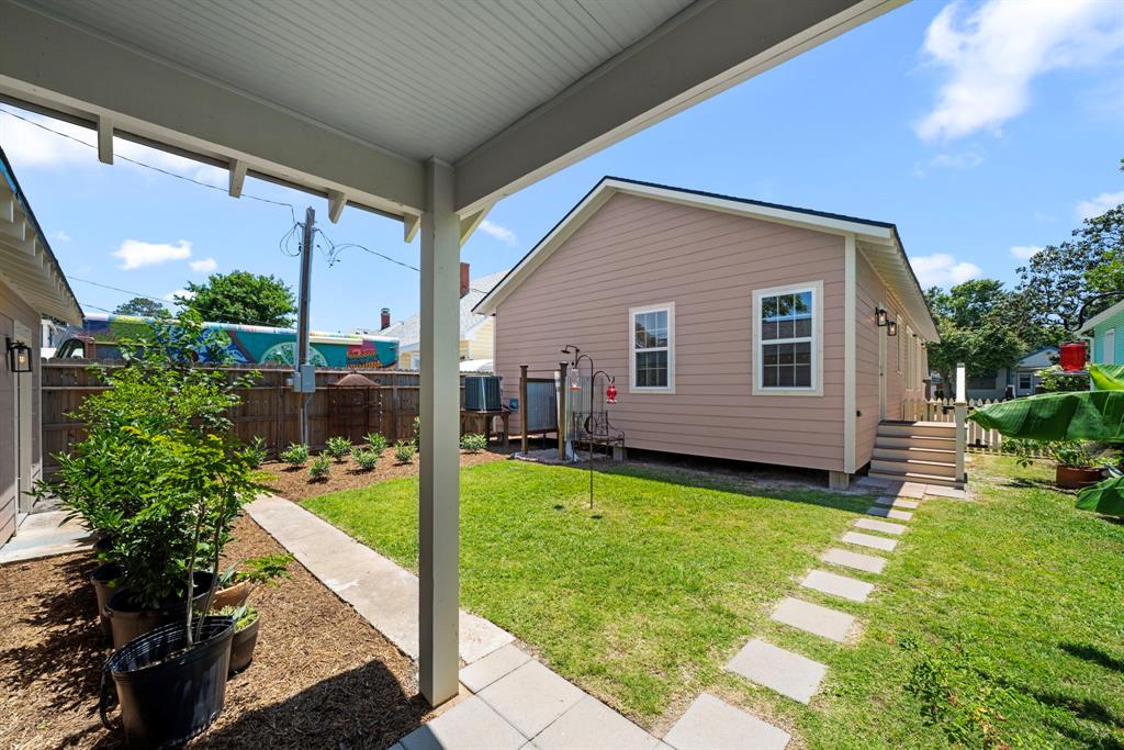4720 Avenue R, Galveston, Texas image 24