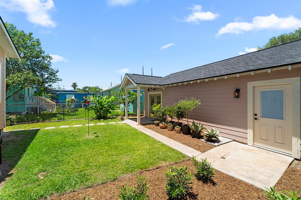 4720 Avenue R, Galveston, Texas image 25