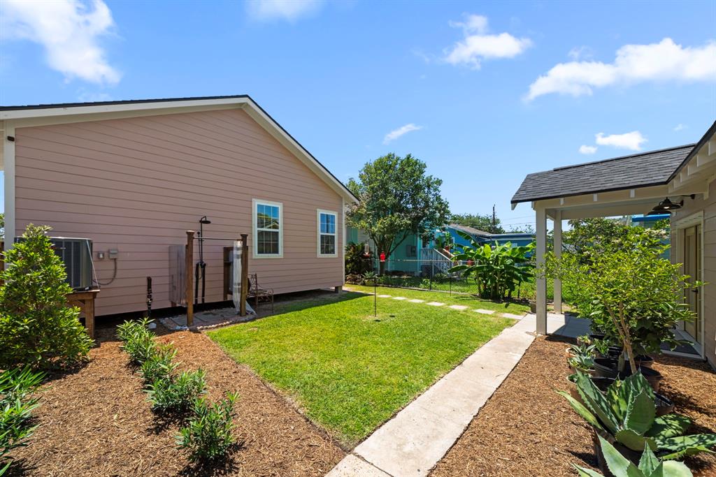 4720 Avenue R, Galveston, Texas image 23