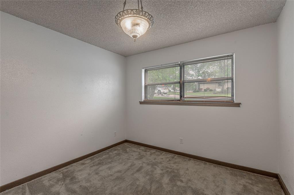 2118 Avenue, Huntsville, Texas image 11