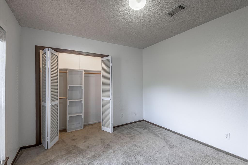 2118 Avenue, Huntsville, Texas image 38