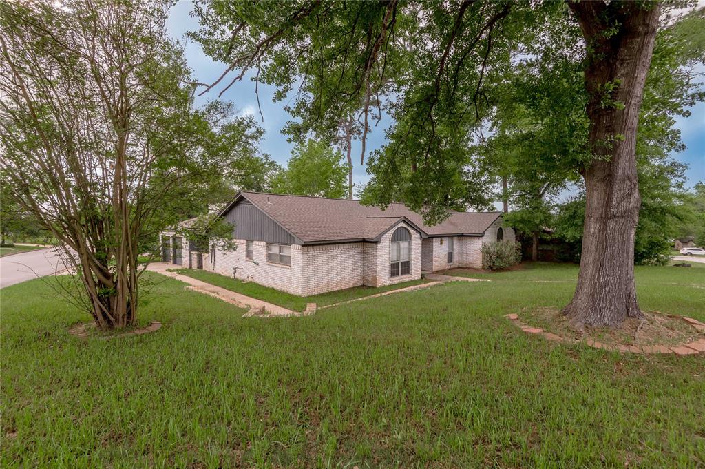 2118 Avenue, Huntsville, Texas image 44