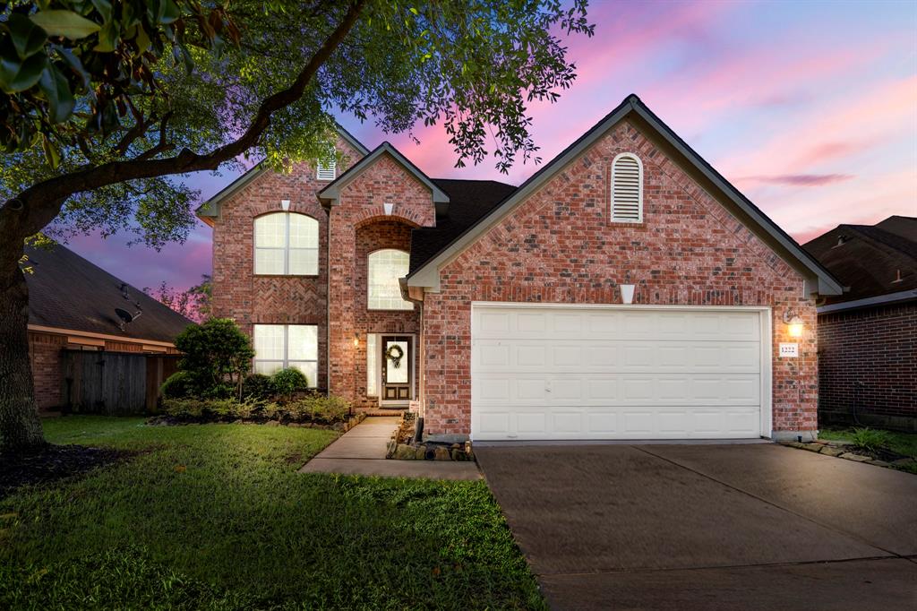 1222 Dunston Falls Drive, Spring, Texas image 1