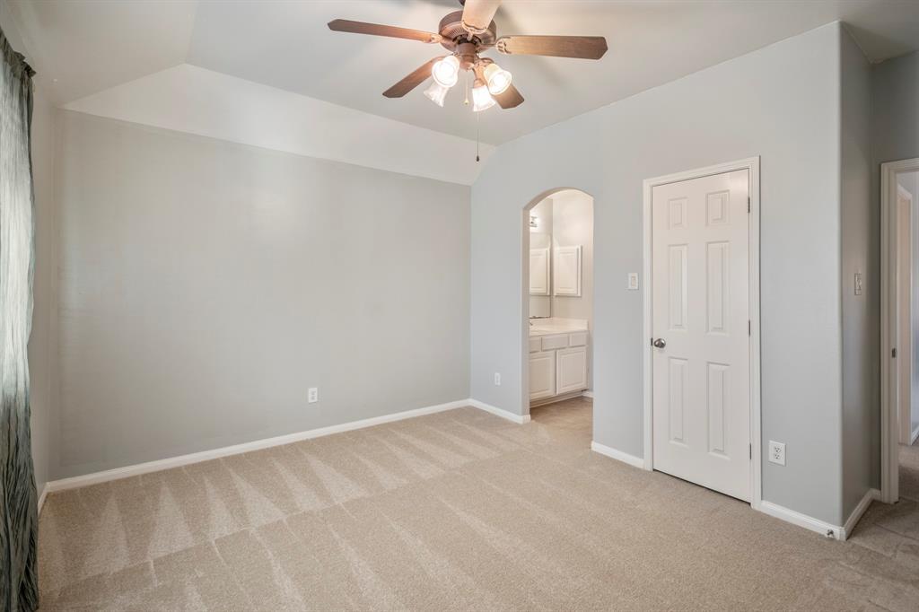 1222 Dunston Falls Drive, Spring, Texas image 33