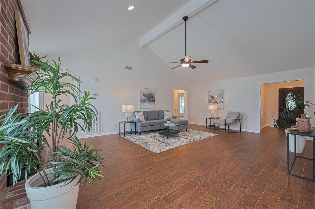 6526 Mert Street, Katy, Texas image 14