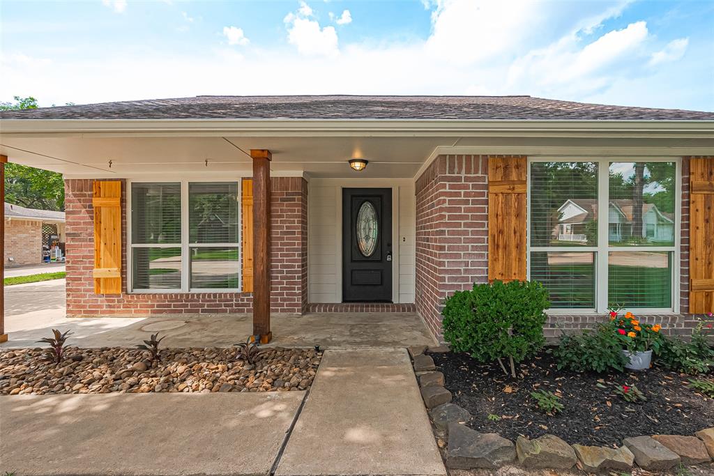 6526 Mert Street, Katy, Texas image 3