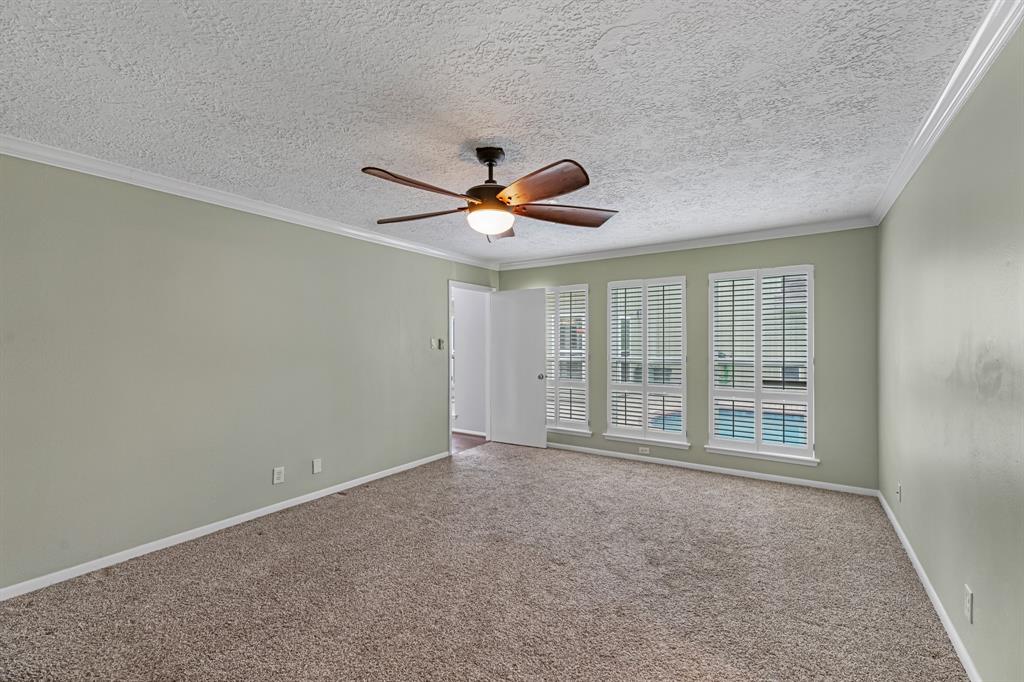 903 Castle Hill Trail, Kingwood, Texas image 18