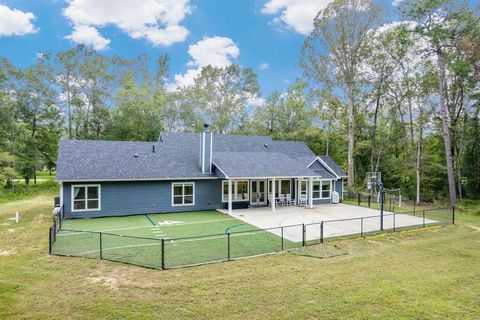 A home in New Caney