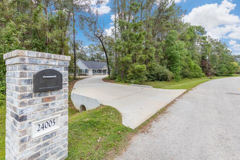 A home in New Caney