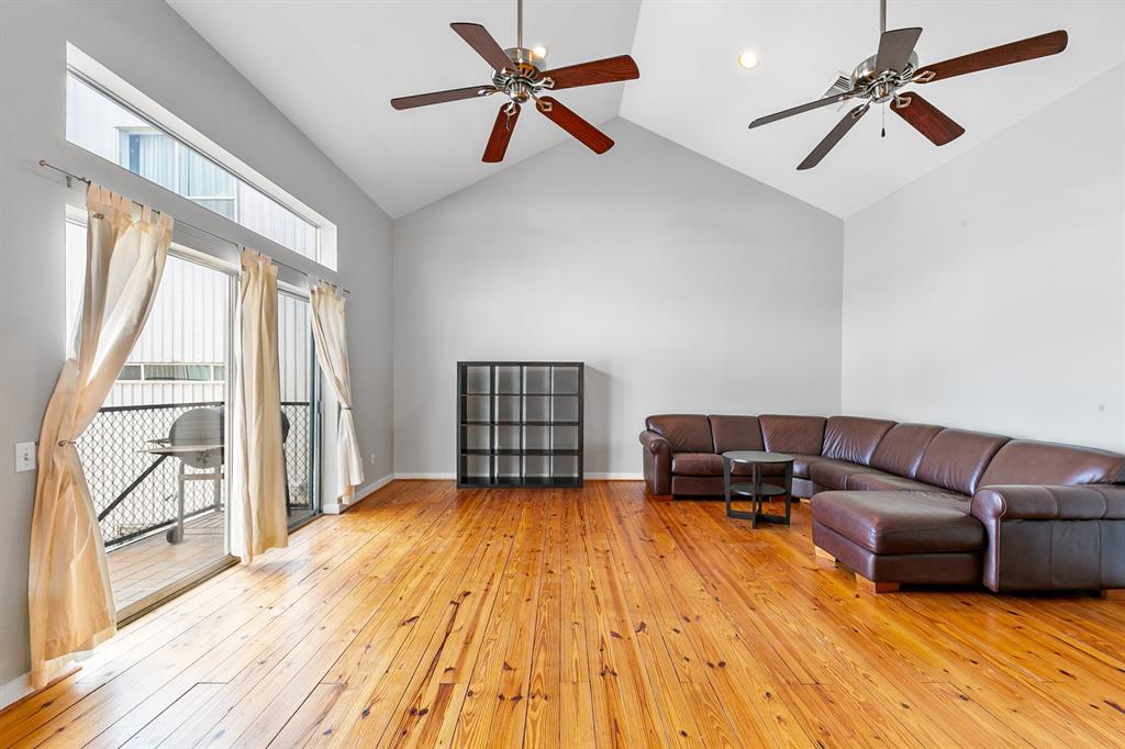 2614 Chenevert Street, Houston, Texas image 17