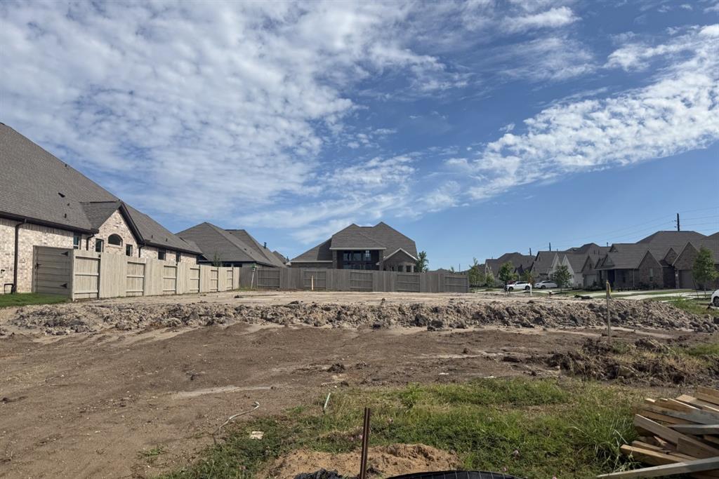 property-search 3 2302 Gleaming Pear Drive