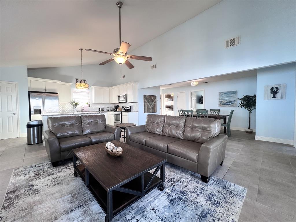 13227 Gulf Beach Drive, Freeport, Texas image 15